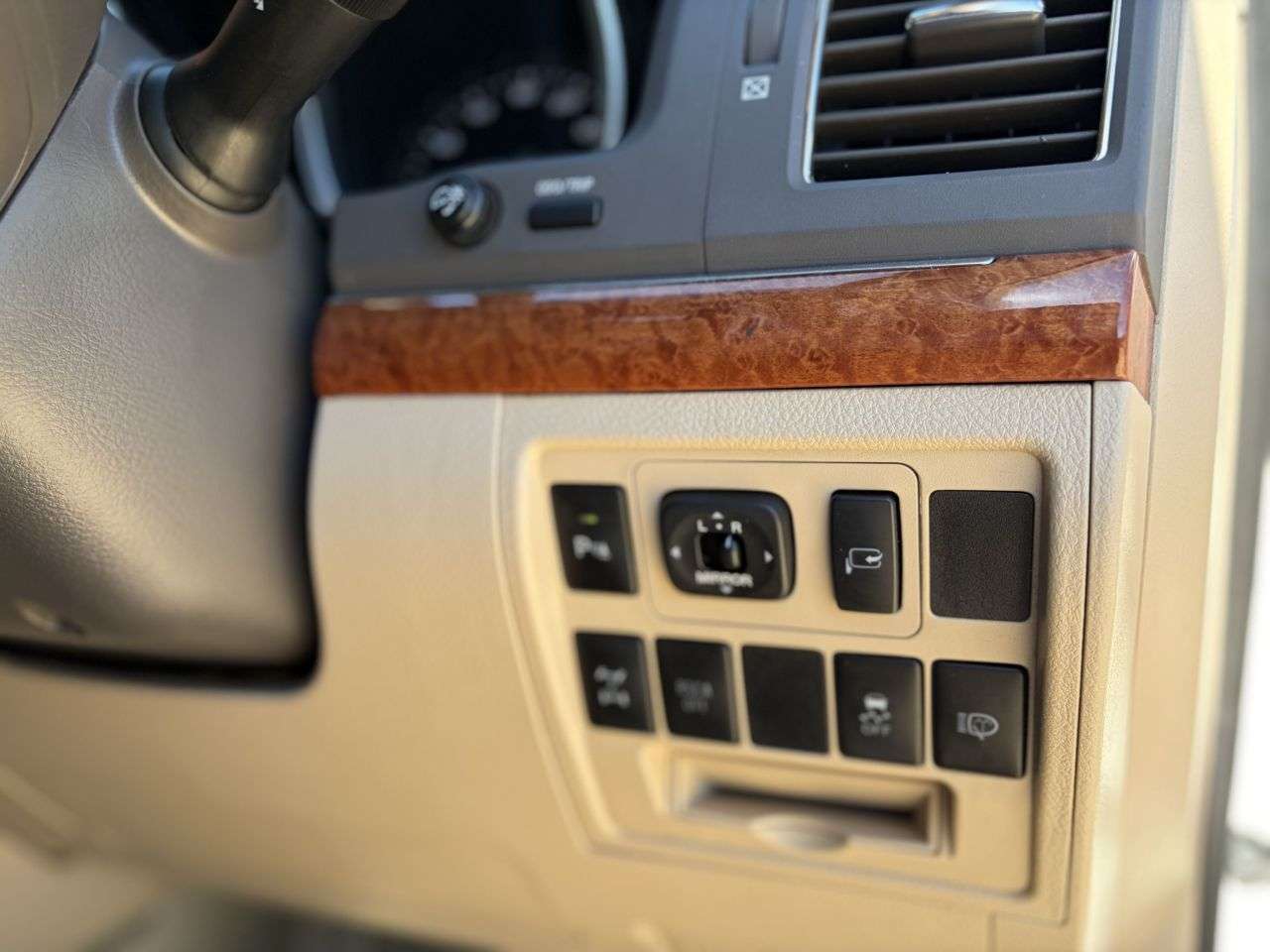 2015 TOYOTA LAND CRUISER 2015 TOYOTA LAND CRUISER