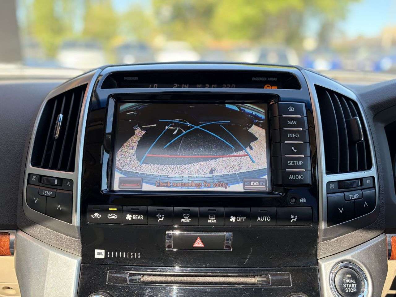 2015 TOYOTA LAND CRUISER 2015 TOYOTA LAND CRUISER