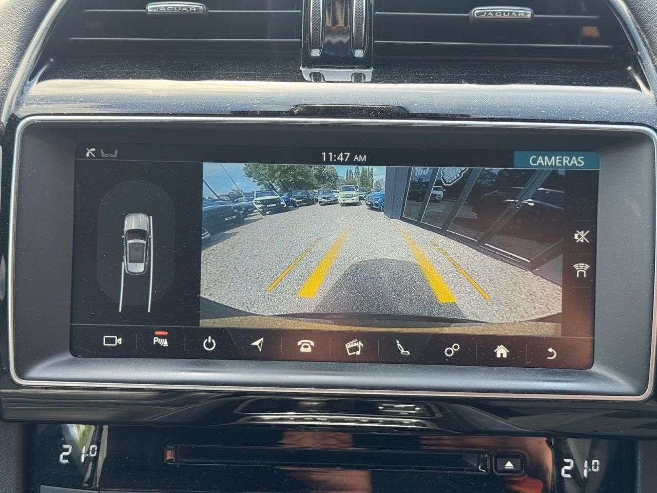 2017 JAGUAR F-PACE 2017 JAGUAR F-PACE