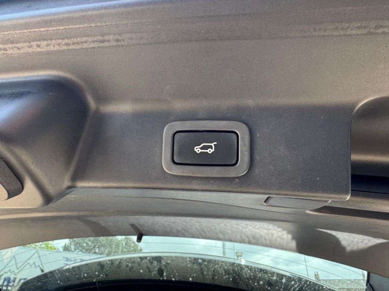 2017 JAGUAR F-PACE 2017 JAGUAR F-PACE