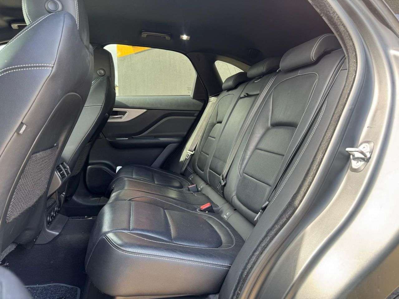 2017 JAGUAR F-PACE 2017 JAGUAR F-PACE