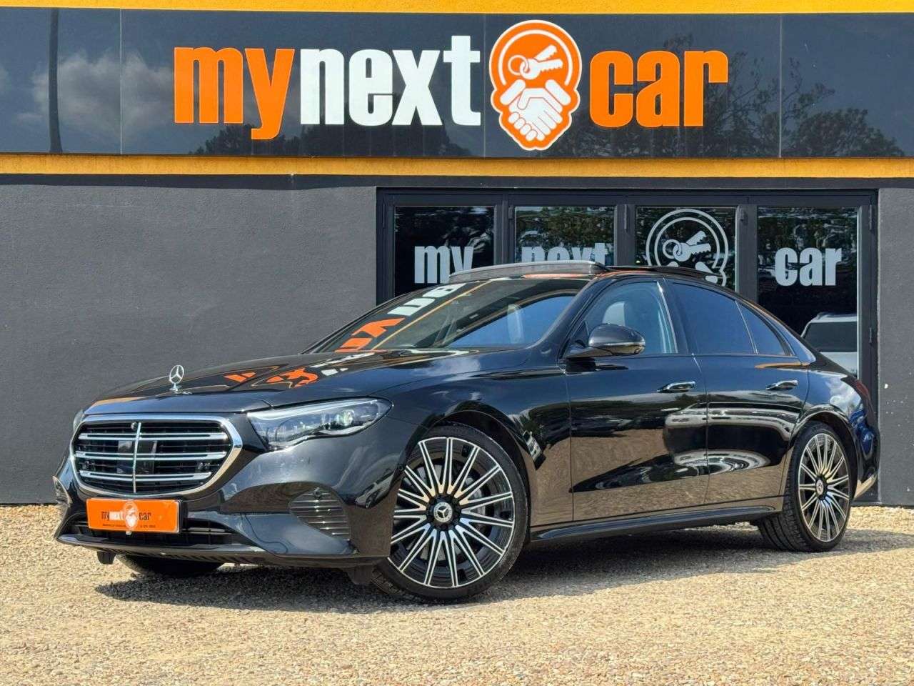 A 2024 MERCEDES-BENZ E-CLASS 2.0 E220dh MHEV Exclusive Edition Saloon 4dr Diesel Hybrid G-Tronic Euro 6 A 2024 MERCEDES-BENZ E-CLASS 2.0 E220dh MHEV Exclusive Edition Saloon 4dr Diesel Hybrid G-Tronic Euro 6