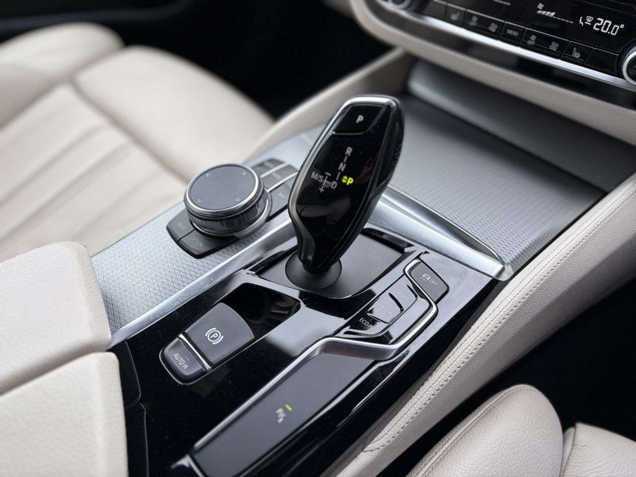 2017 BMW 5 SERIES 2017 BMW 5 SERIES