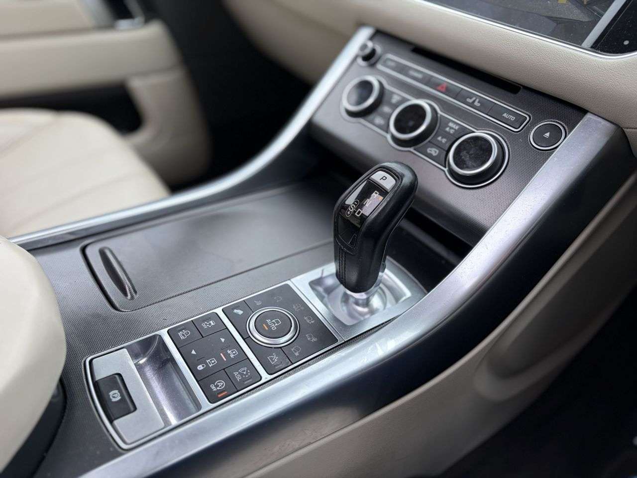 2016 LAND ROVER RANGE ROVER SPORT 2016 LAND ROVER RANGE ROVER SPORT
