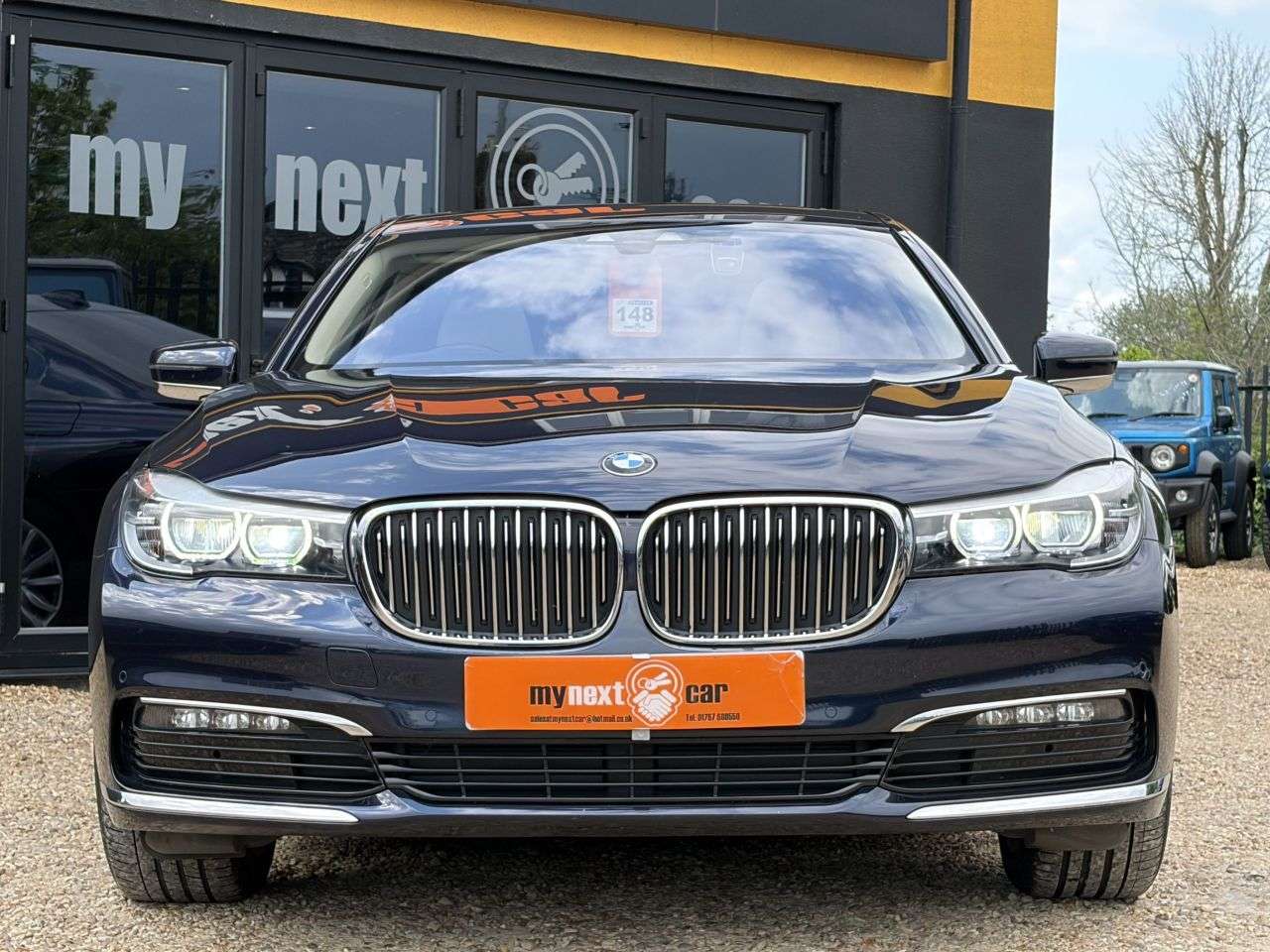 A 2017 BMW 7 SERIES 3.0 740Li Saloon 4dr Petrol Auto Euro 6 (s/s) (326 ps) Bowers & Wilkins sur A 2017 BMW 7 SERIES 3.0 740Li Saloon 4dr Petrol Auto Euro 6 (s/s) (326 ps) Bowers & Wilkins sur