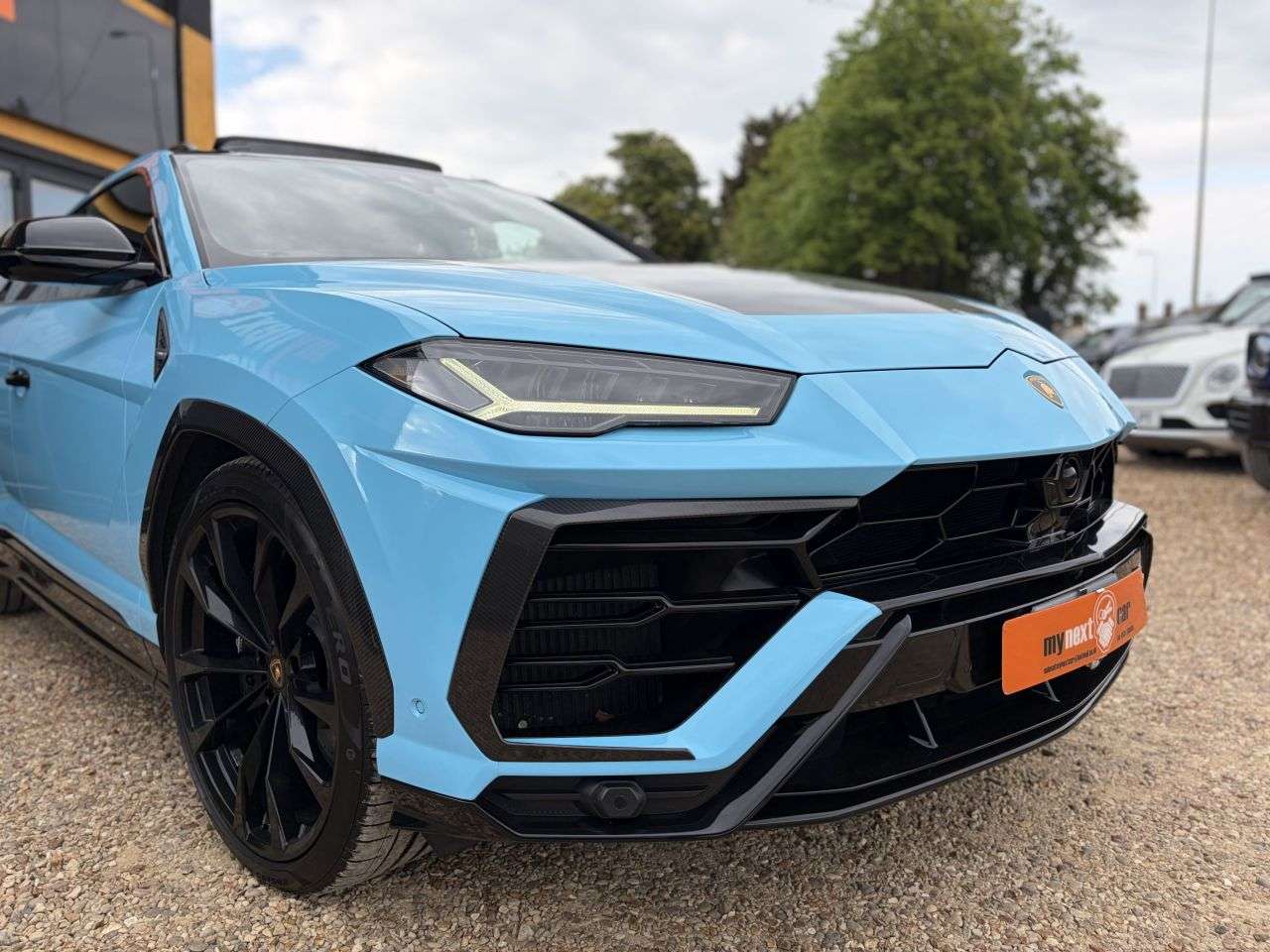 A 2019 LAMBORGHINI URUS 4.0 V8 BiTurbo SUV 5dr Petrol Auto 4WD Euro 6 (650 ps) PAN ROOF/HUD/360 CAM A 2019 LAMBORGHINI URUS 4.0 V8 BiTurbo SUV 5dr Petrol Auto 4WD Euro 6 (650 ps) PAN ROOF/HUD/360 CAM