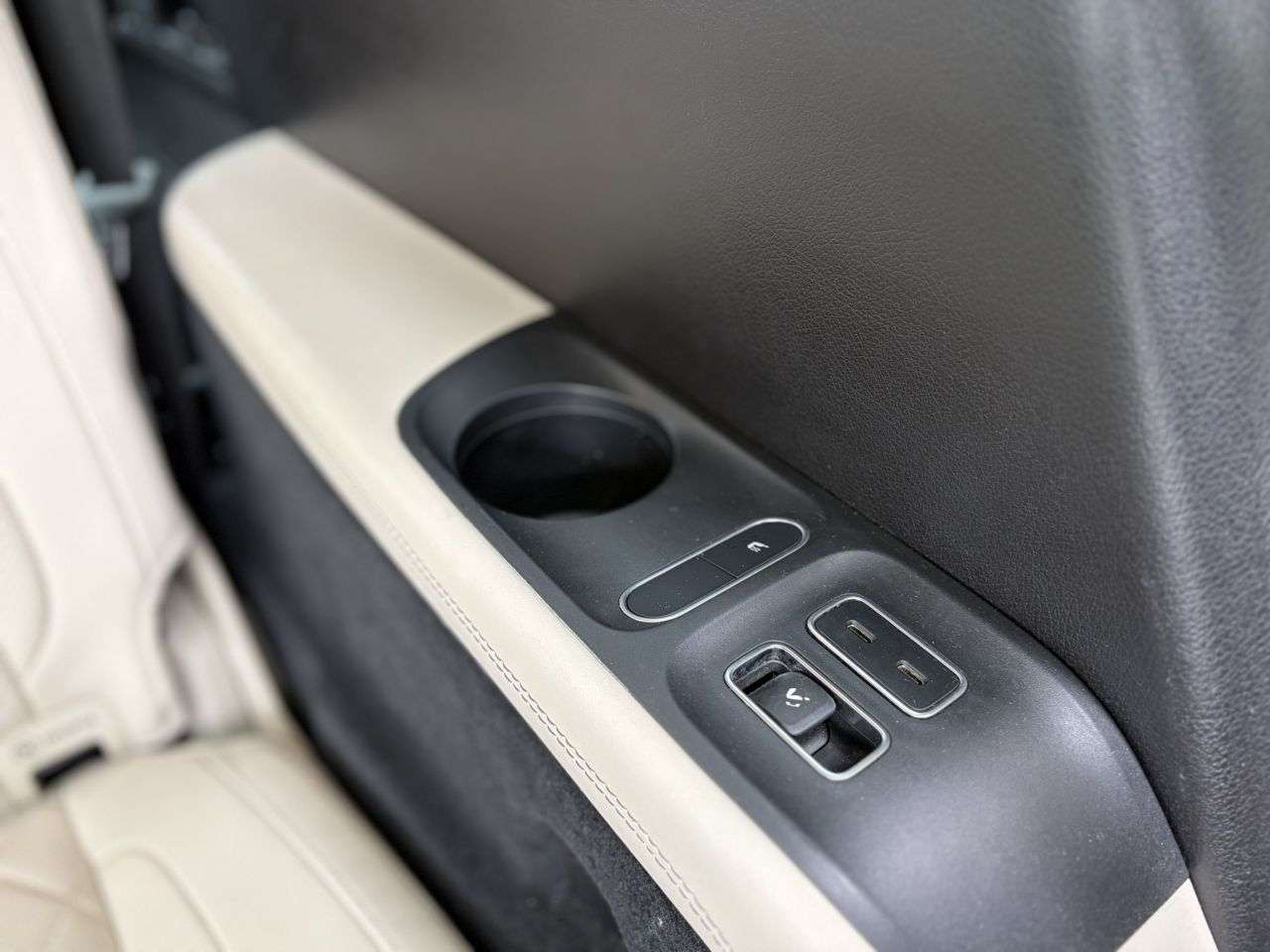 2024 MERCEDES-BENZ GLS 2024 MERCEDES-BENZ GLS