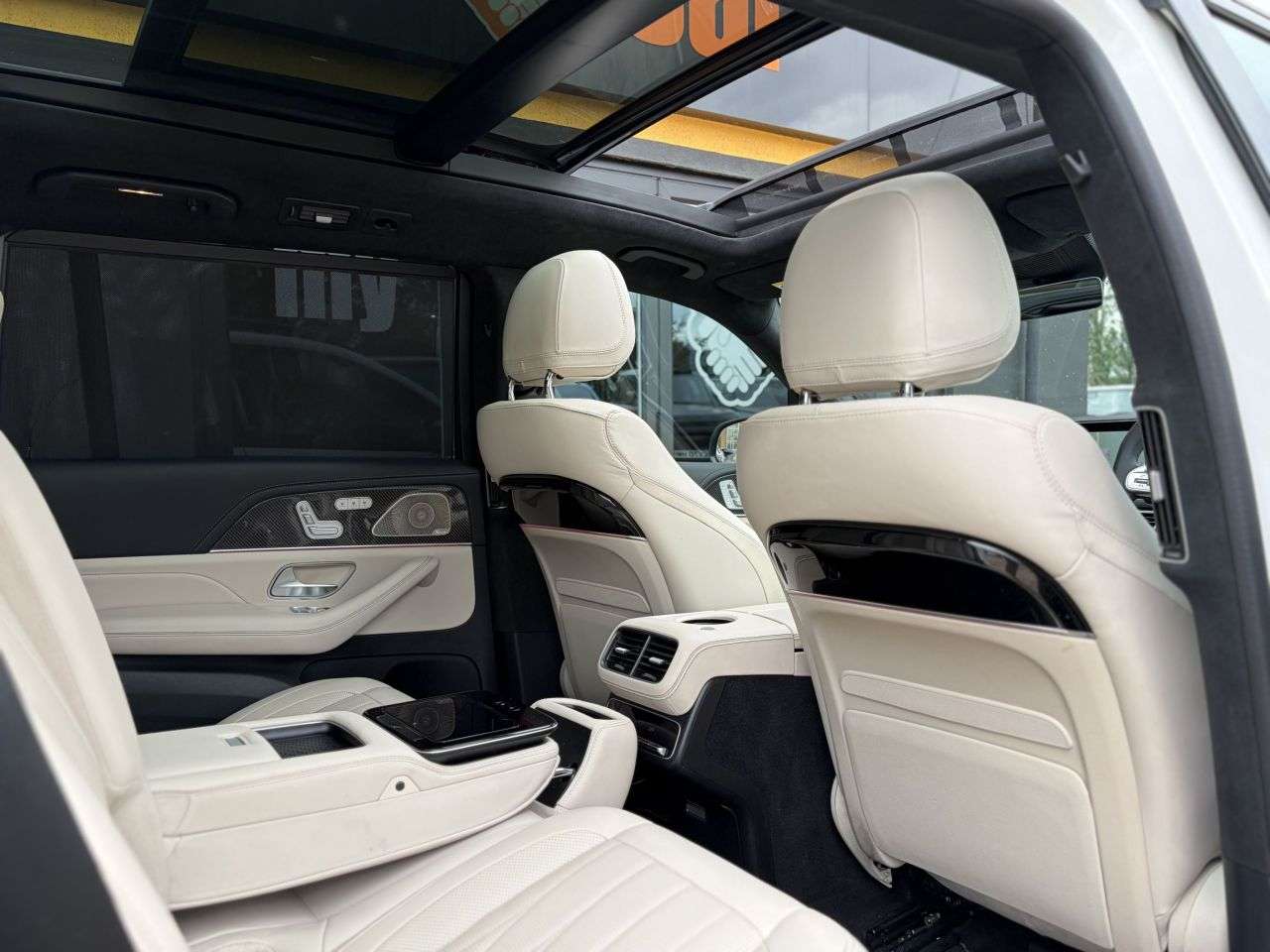 2024 MERCEDES-BENZ GLS 2024 MERCEDES-BENZ GLS