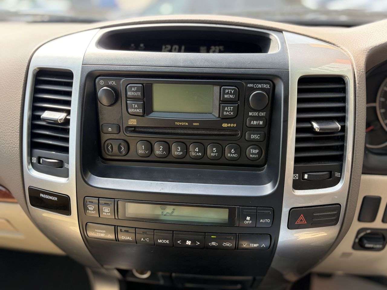 2005 TOYOTA LAND CRUISER 2005 TOYOTA LAND CRUISER