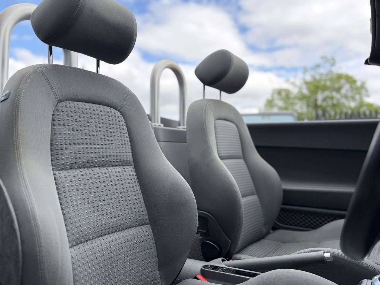 2005 AUDI TT 2005 AUDI TT