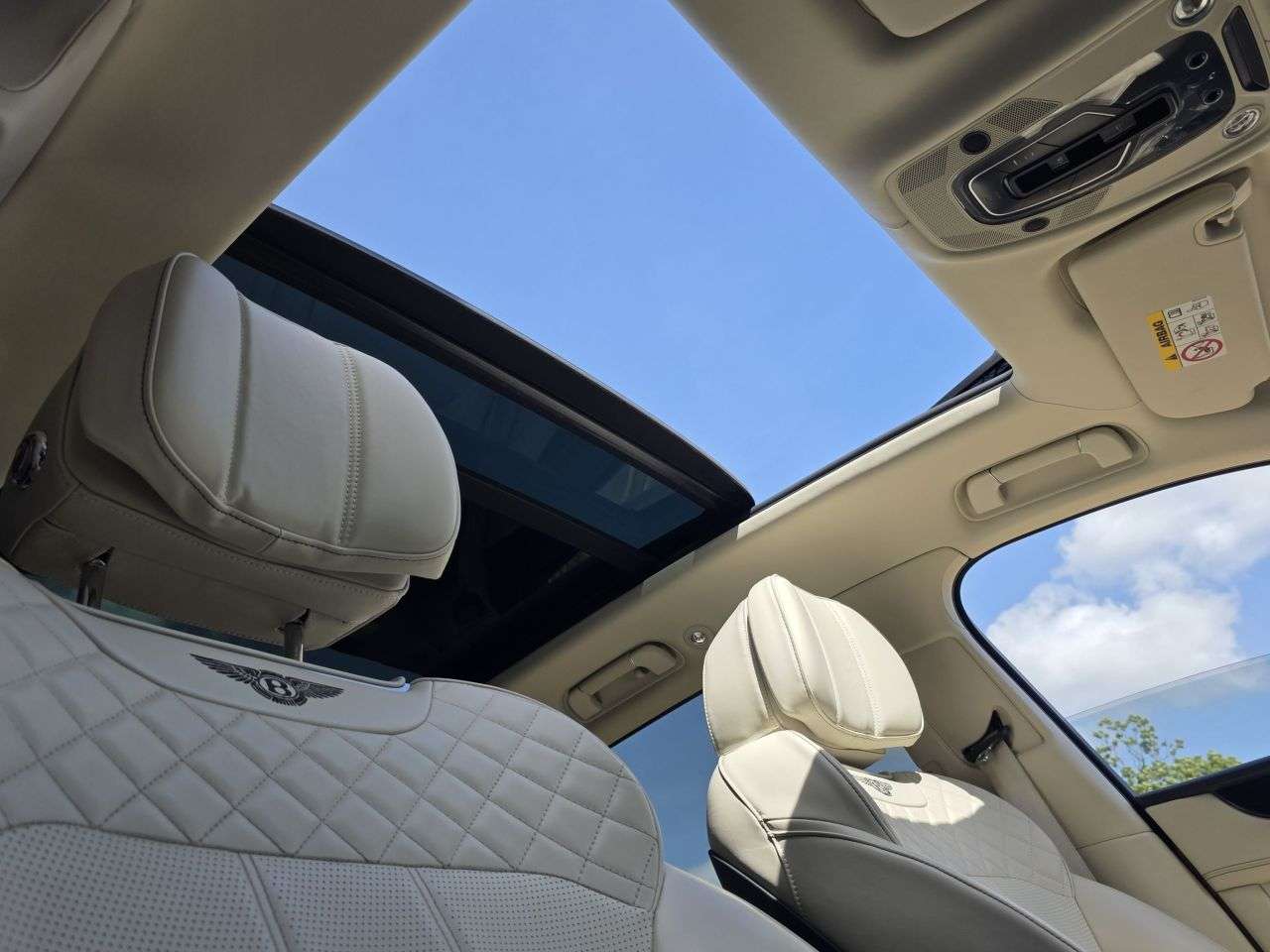 2021 BENTLEY BENTAYGA 2021 BENTLEY BENTAYGA