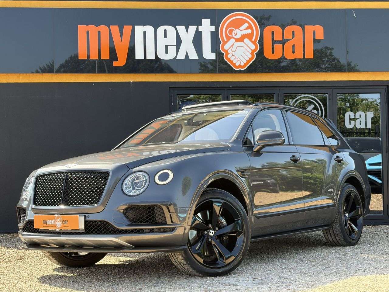 A 2021 BENTLEY BENTAYGA 6.0 W12 SUV 5dr Petrol Auto 4WD Euro 6 (s/s) (608 ps) 22" ALLOYS + MASSAGE A 2021 BENTLEY BENTAYGA 6.0 W12 SUV 5dr Petrol Auto 4WD Euro 6 (s/s) (608 ps) 22" ALLOYS + MASSAGE