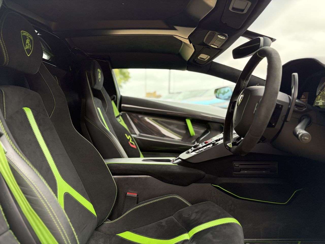 2021 LAMBORGHINI AVENTADOR 2021 LAMBORGHINI AVENTADOR