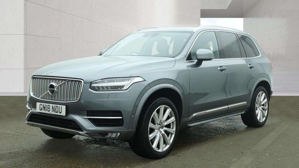 A 2018 VOLVO XC90 2.0 D5 PowerPulse Inscription SUV 5dr Diesel Auto 4WD Euro 6 (s/s) (235 ps) A 2018 VOLVO XC90 2.0 D5 PowerPulse Inscription SUV 5dr Diesel Auto 4WD Euro 6 (s/s) (235 ps)