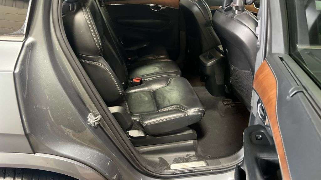 2018 VOLVO XC90 2018 VOLVO XC90