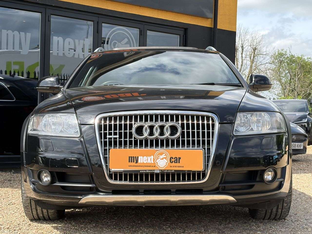 A 2011 AUDI ALLROAD 3.0 TDI Special Edition Estate 5dr Diesel Manual quattro (189 g/km, 242 bhp A 2011 AUDI ALLROAD 3.0 TDI Special Edition Estate 5dr Diesel Manual quattro (189 g/km, 242 bhp