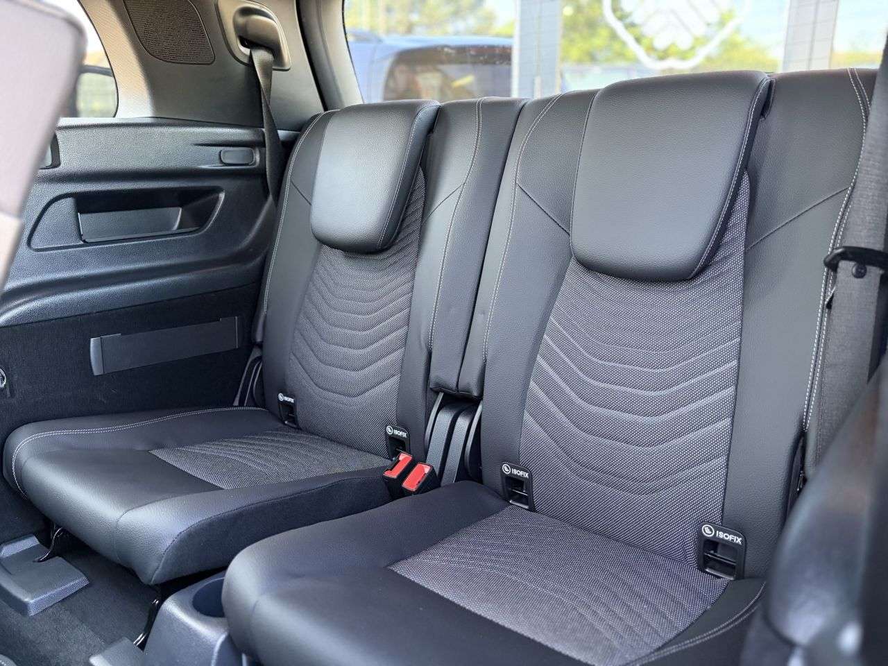 2026 MERCEDES-BENZ GLB 2026 MERCEDES-BENZ GLB