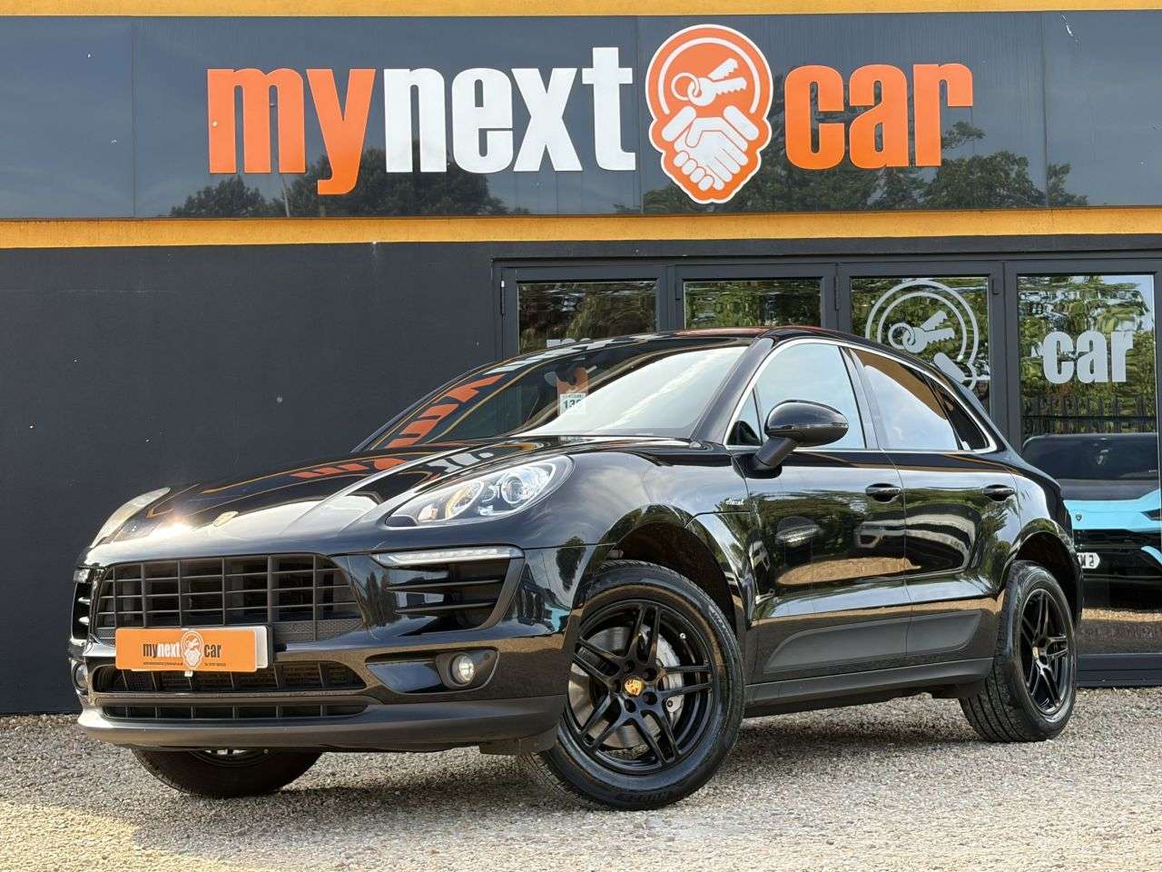 A 2016 PORSCHE MACAN 3.0 TD V6 S SUV 5dr Diesel PDK 4WD Euro 6 (s/s) (258 ps) GREAT SPEC + BOSE A 2016 PORSCHE MACAN 3.0 TD V6 S SUV 5dr Diesel PDK 4WD Euro 6 (s/s) (258 ps) GREAT SPEC + BOSE