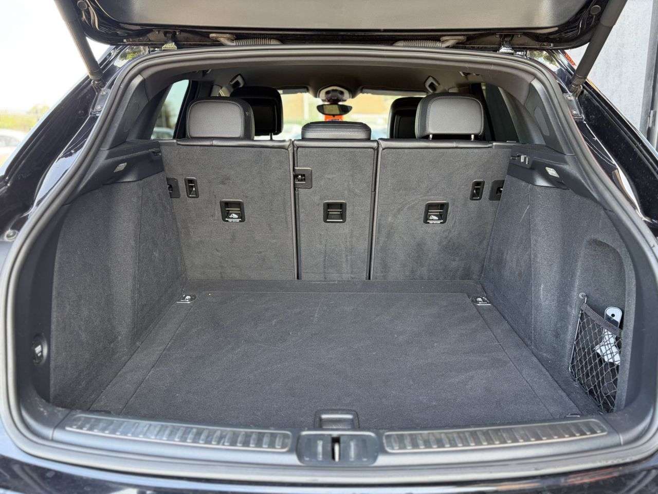 2016 PORSCHE MACAN 2016 PORSCHE MACAN