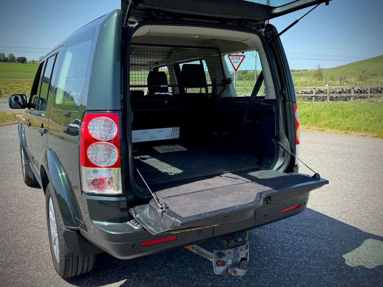 2011 LAND ROVER DISCOVERY 4 2011 LAND ROVER DISCOVERY 4