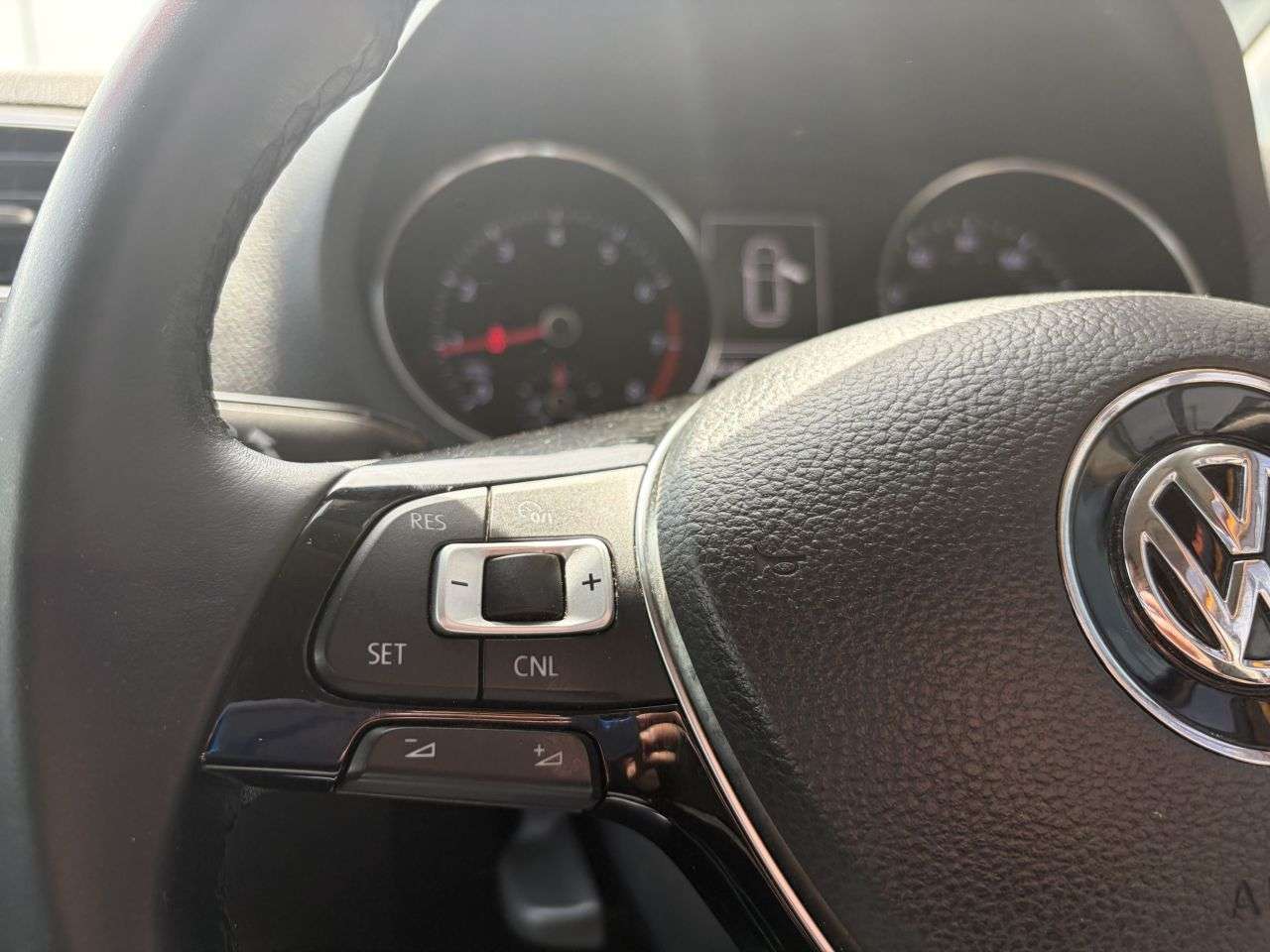 2017 VOLKSWAGEN POLO 2017 VOLKSWAGEN POLO