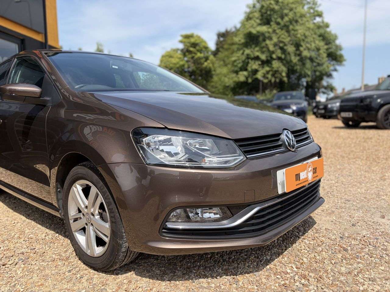 A 2017 VOLKSWAGEN POLO 1.0 BlueMotion Tech Match Hatchback 5dr Petrol Manual Euro 6 (s/s) (75 ps) A 2017 VOLKSWAGEN POLO 1.0 BlueMotion Tech Match Hatchback 5dr Petrol Manual Euro 6 (s/s) (75 ps)
