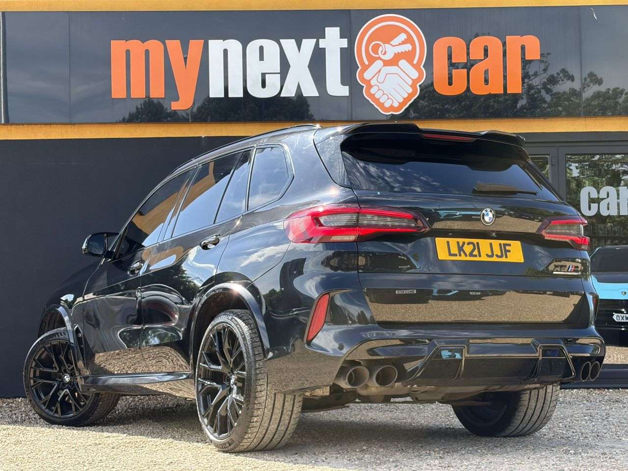 2021 BMW X5 M 2021 BMW X5 M