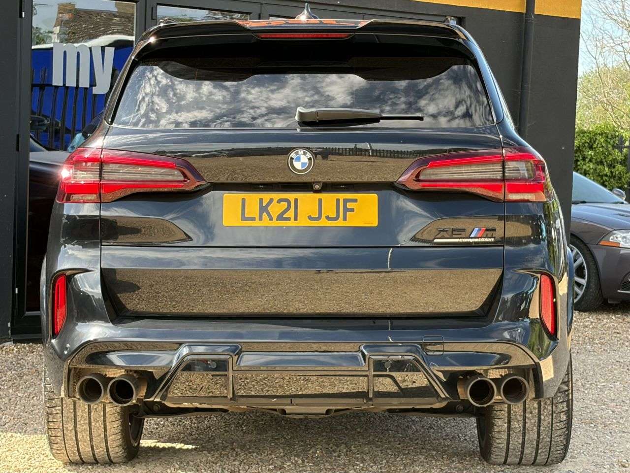 2021 BMW X5 M 2021 BMW X5 M