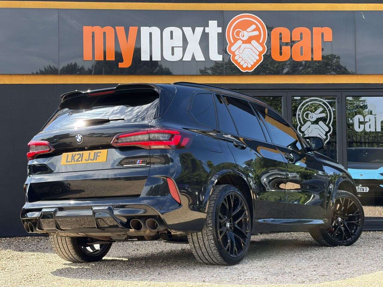 2021 BMW X5 M 2021 BMW X5 M