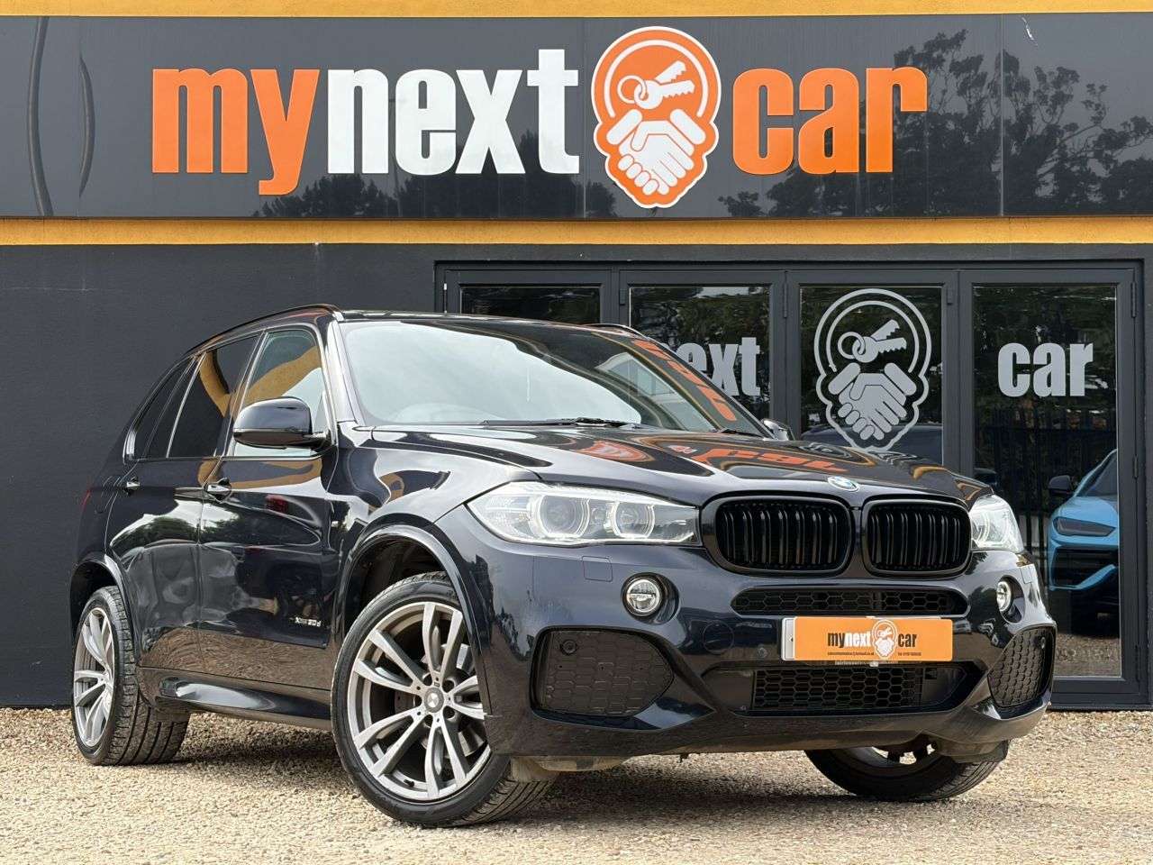 A 2013 BMW X5 3.0 30d M Sport SUV 5dr Diesel Auto xDrive Euro 6 (s/s) (258 ps) FULL SERVI A 2013 BMW X5 3.0 30d M Sport SUV 5dr Diesel Auto xDrive Euro 6 (s/s) (258 ps) FULL SERVI