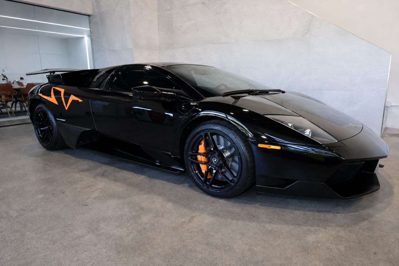 A 2008 LAMBORGHINI MURCIELAGO 6.5 V12 LP 640 Coupe EGear 4WD Euro 4 2dr FULL LP670 SV BODY CONVERSION/ LI A 2008 LAMBORGHINI MURCIELAGO 6.5 V12 LP 640 Coupe EGear 4WD Euro 4 2dr FULL LP670 SV BODY CONVERSION/ LI
