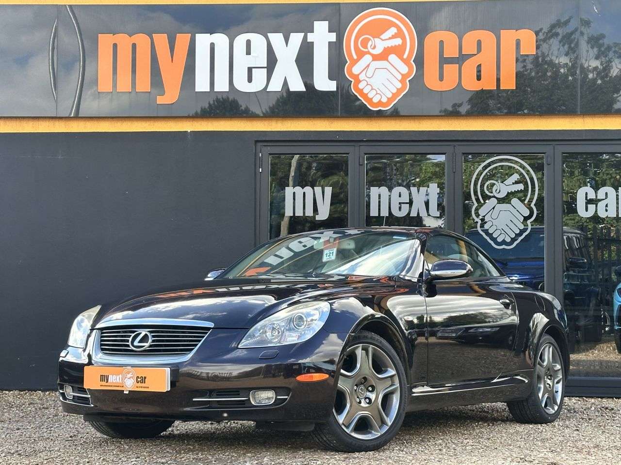 A 2005 LEXUS SC 4.3 430 Convertible 2dr Petrol Automatic (287 g/km, 282 bhp) * DELIVERY AVA A 2005 LEXUS SC 4.3 430 Convertible 2dr Petrol Automatic (287 g/km, 282 bhp) * DELIVERY AVA