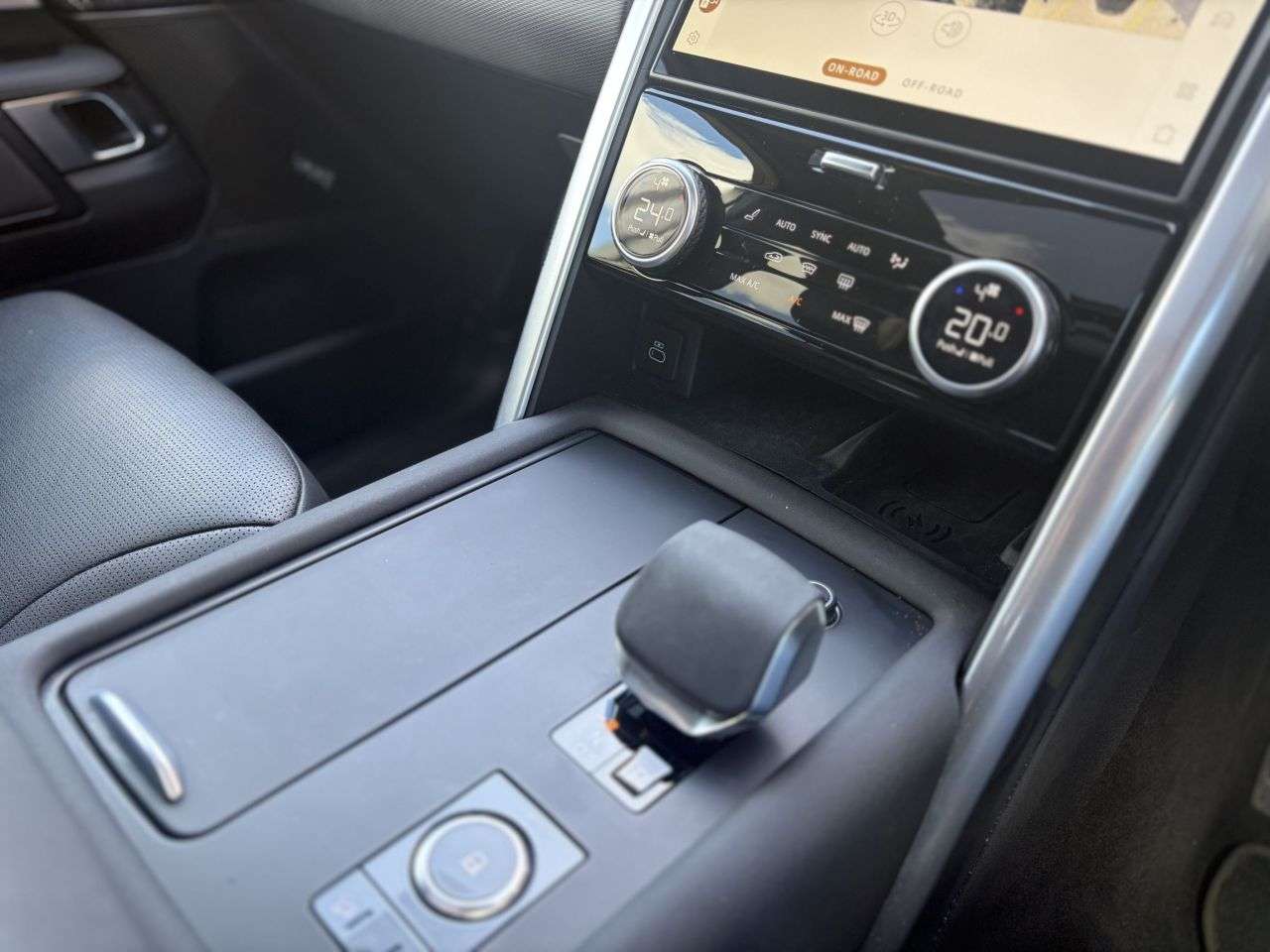 2024 LAND ROVER DISCOVERY 2024 LAND ROVER DISCOVERY