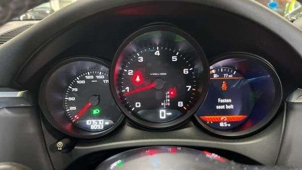 2018 PORSCHE MACAN 2018 PORSCHE MACAN