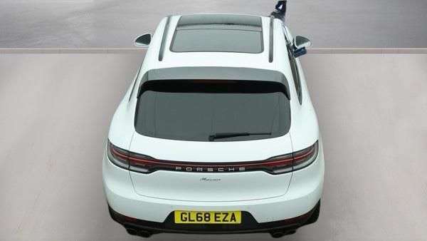 2018 PORSCHE MACAN 2018 PORSCHE MACAN