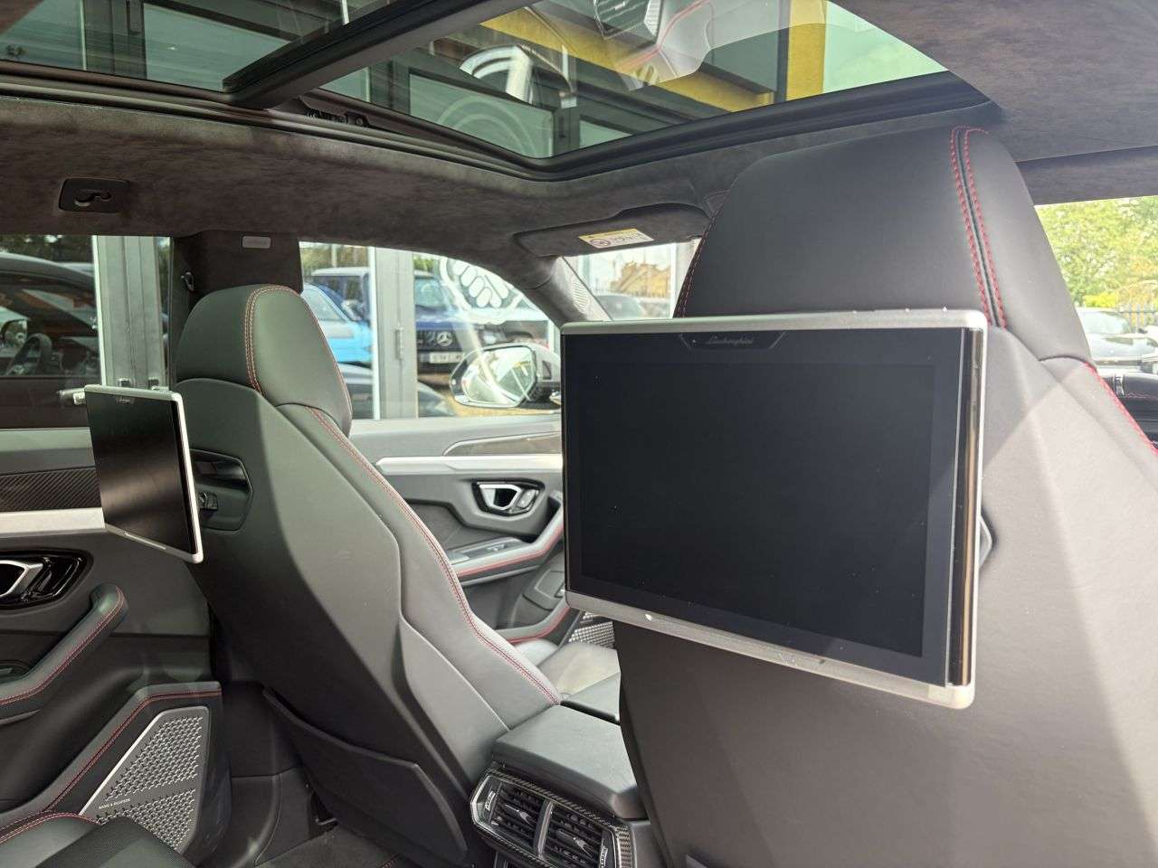 2020 LAMBORGHINI URUS 2020 LAMBORGHINI URUS