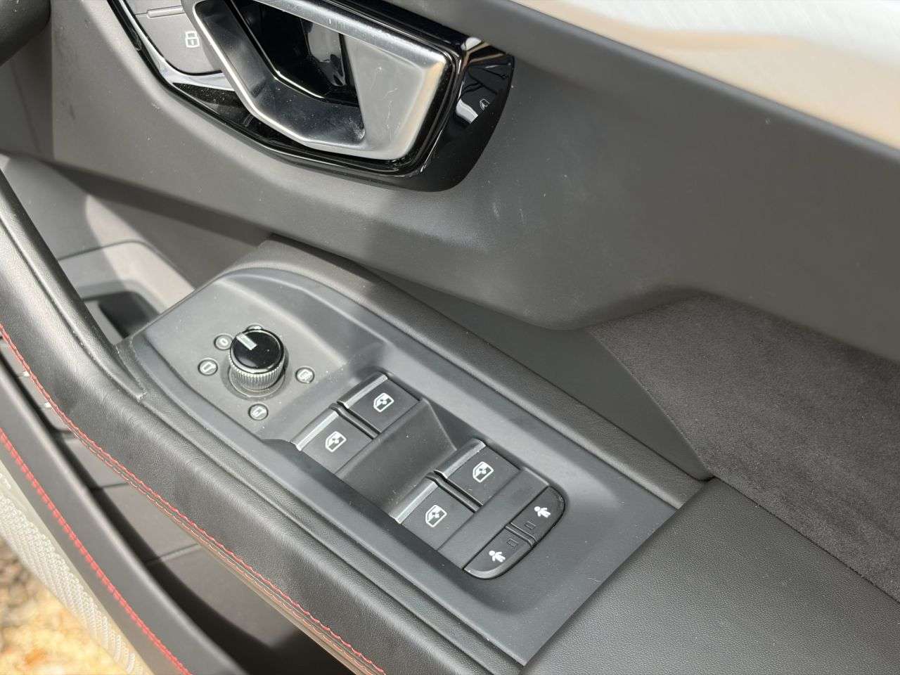 2020 LAMBORGHINI URUS 2020 LAMBORGHINI URUS