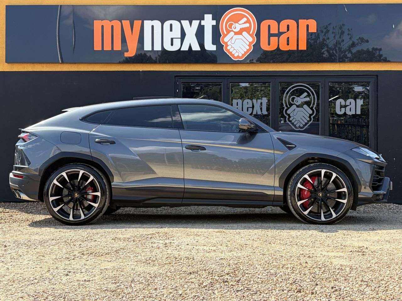 2020 LAMBORGHINI URUS 2020 LAMBORGHINI URUS