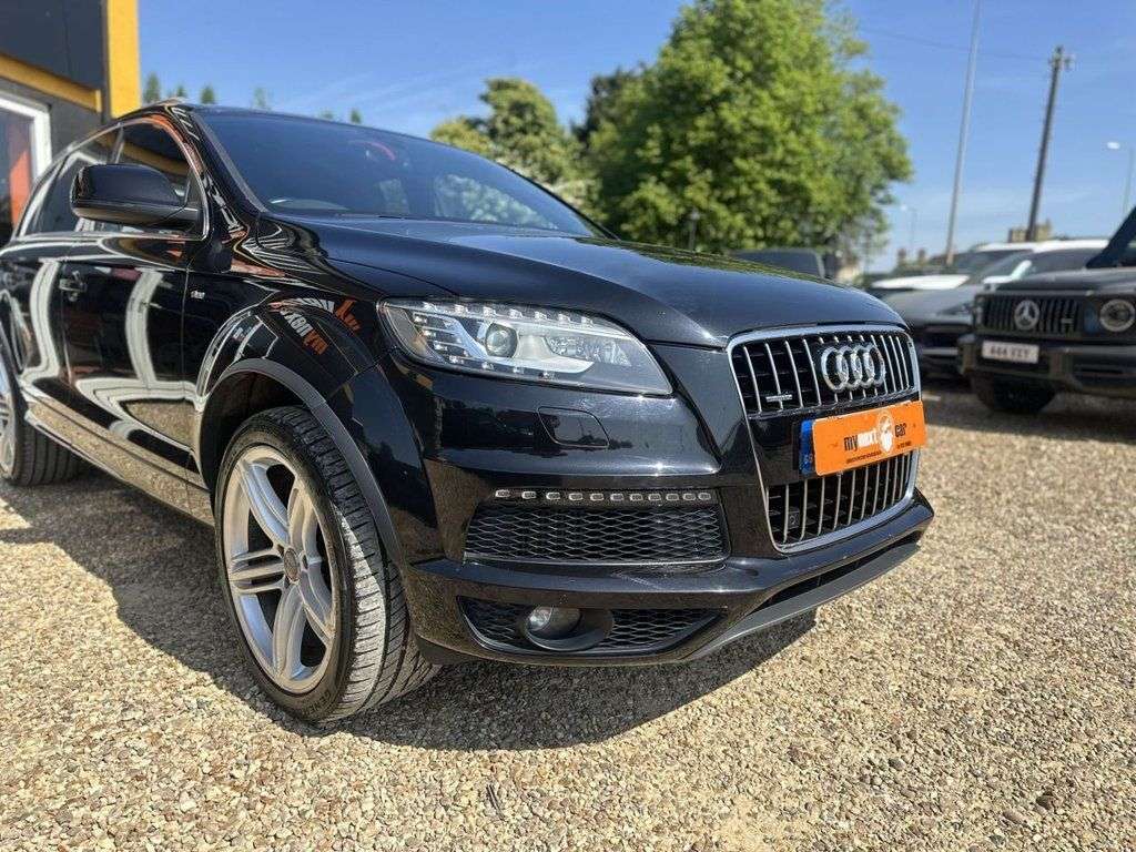 2014 AUDI Q7 2014 AUDI Q7