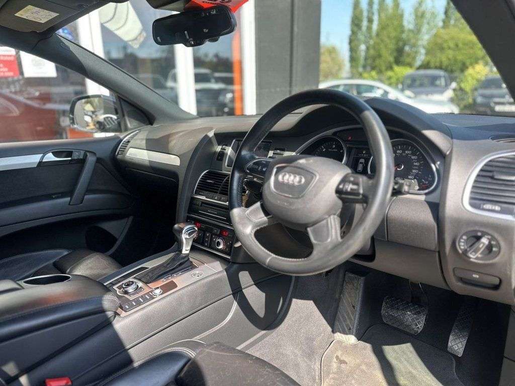 2014 AUDI Q7 2014 AUDI Q7