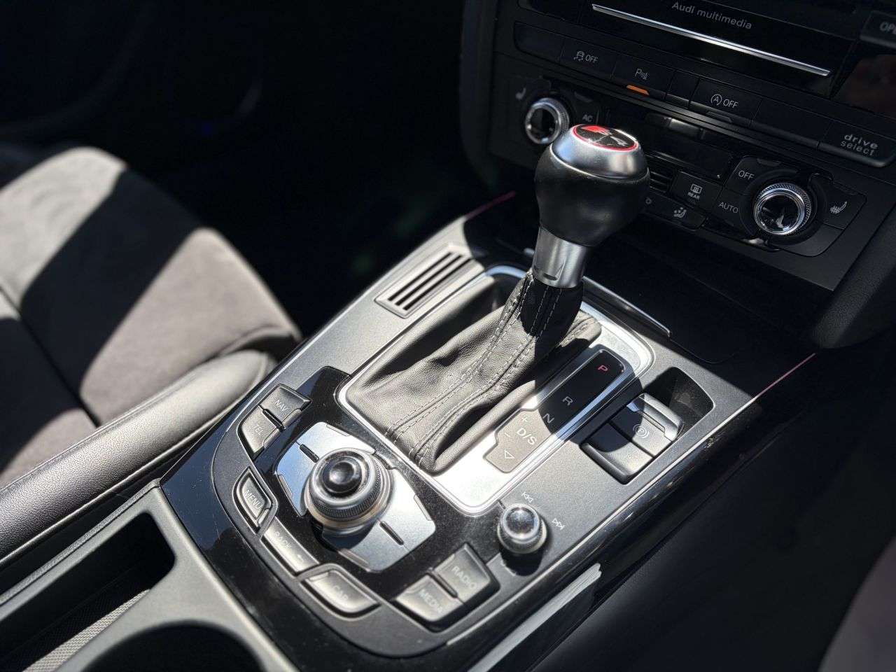 2014 AUDI S4 AVANT 2014 AUDI S4 AVANT