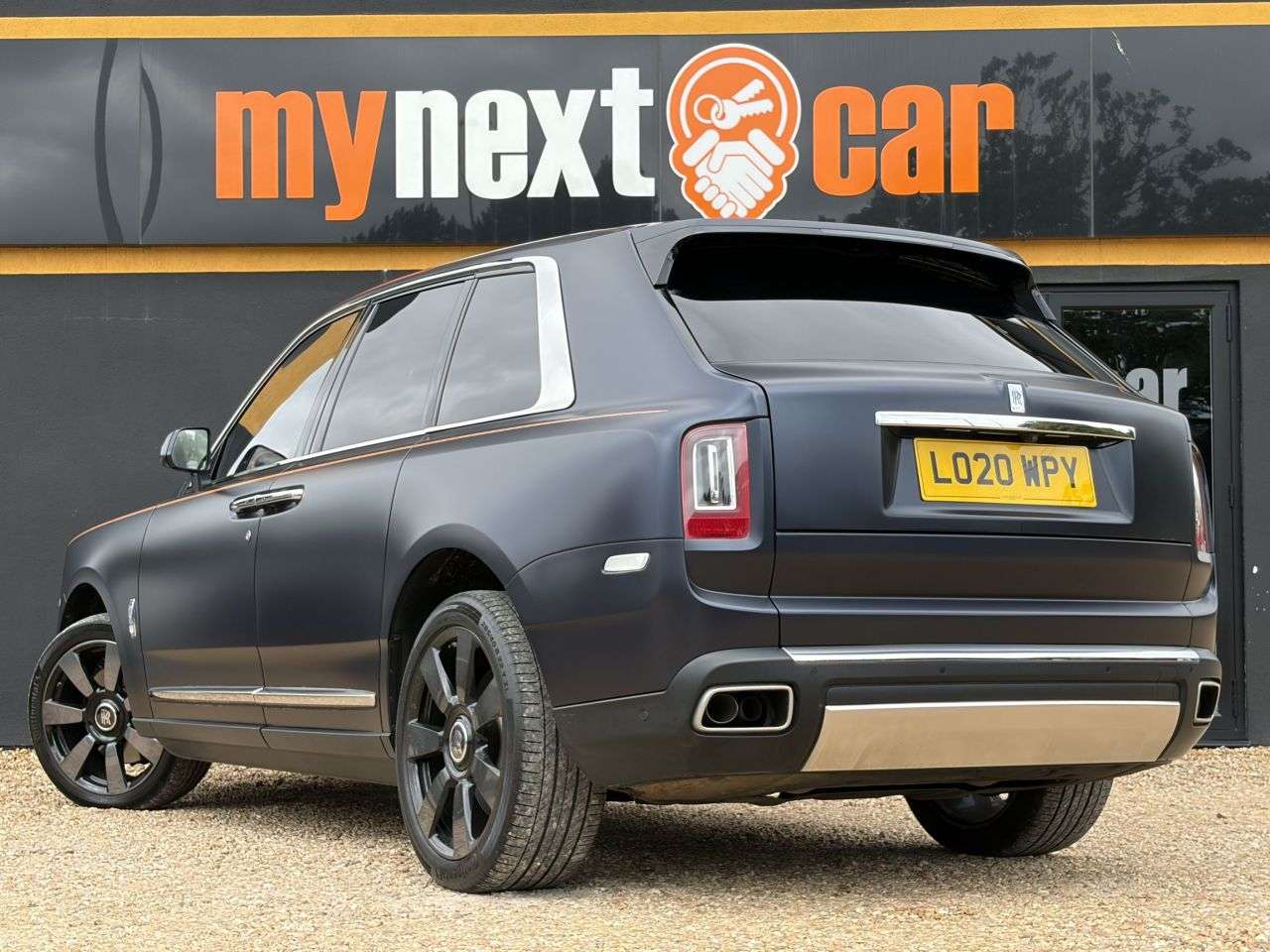 2020 ROLLS-ROYCE CULLINAN 2020 ROLLS-ROYCE CULLINAN