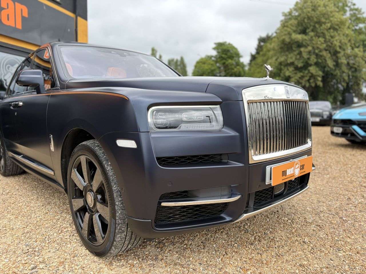 A 2020 ROLLS-ROYCE CULLINAN 6.75 V12 SUV 5dr Petrol Auto 4WD Euro 6 (563 bhp) FULL SATIN PPF/ FULL DEAL A 2020 ROLLS-ROYCE CULLINAN 6.75 V12 SUV 5dr Petrol Auto 4WD Euro 6 (563 bhp) FULL SATIN PPF/ FULL DEAL