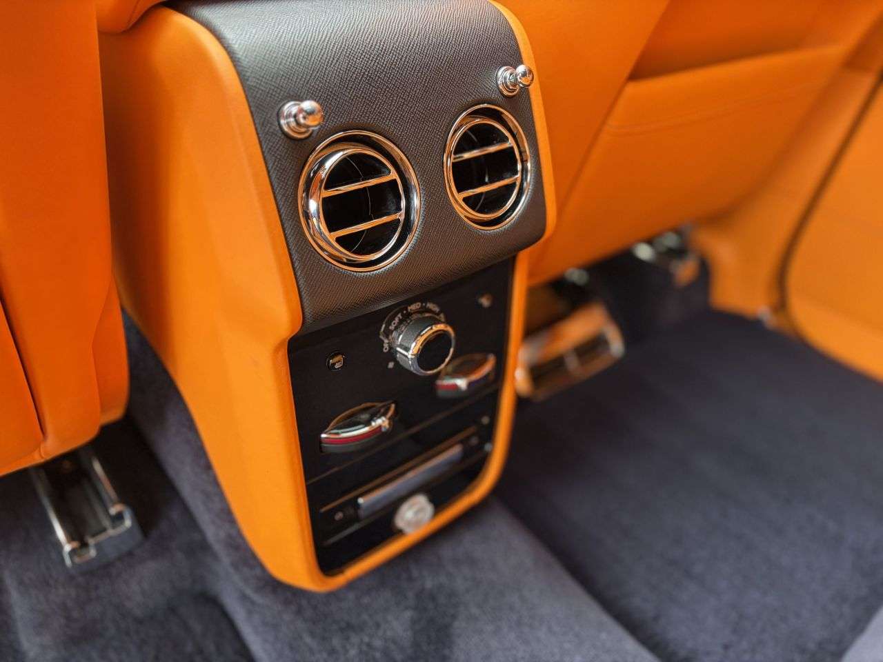 2020 ROLLS-ROYCE CULLINAN 2020 ROLLS-ROYCE CULLINAN