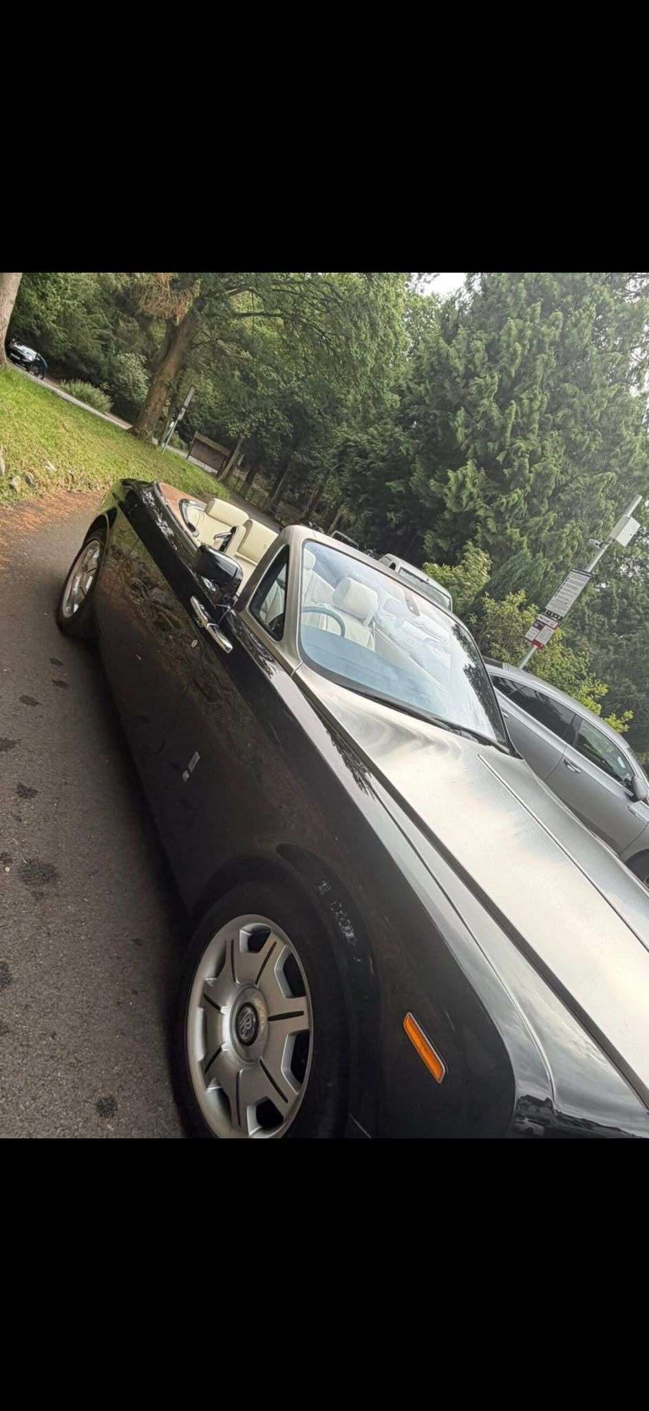 A 2008 ROLLS-ROYCE PHANTOM 6.7 V12 Drophead Coupe 2dr Petrol Auto Euro 4 (453 bhp) STEEL BONNET/ 2 KEY A 2008 ROLLS-ROYCE PHANTOM 6.7 V12 Drophead Coupe 2dr Petrol Auto Euro 4 (453 bhp) STEEL BONNET/ 2 KEY