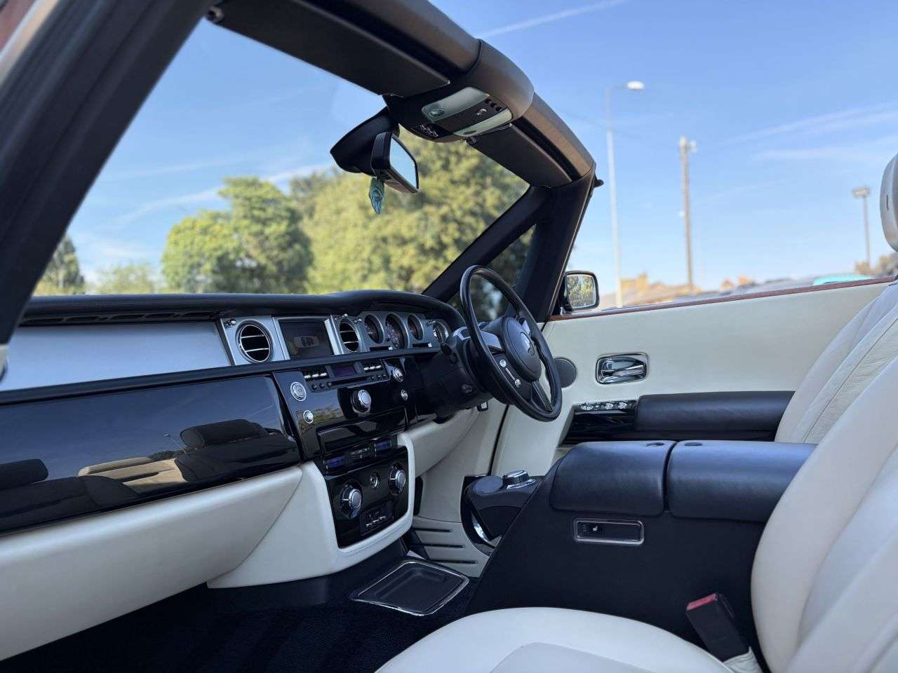 2008 ROLLS-ROYCE PHANTOM 2008 ROLLS-ROYCE PHANTOM