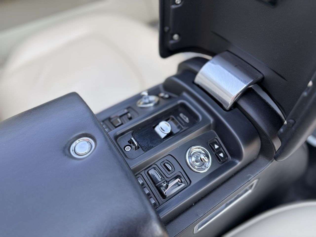 2008 ROLLS-ROYCE PHANTOM 2008 ROLLS-ROYCE PHANTOM