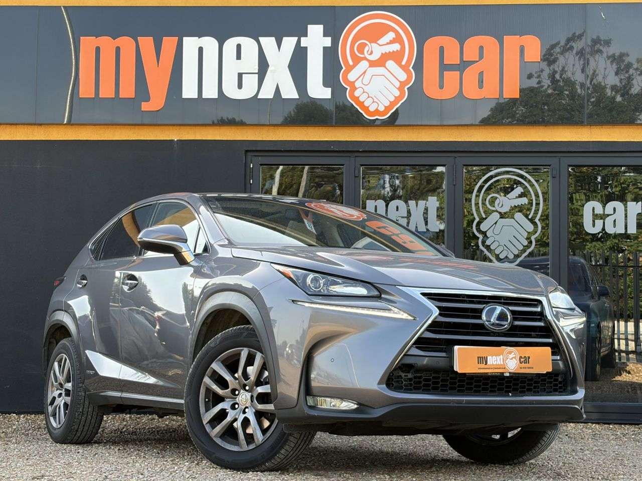 A 2015 LEXUS NX 2.5 300h Luxury SUV 5dr Petrol Hybrid E-CVT 4WD Euro 6 (s/s) (197 ps) MERCU A 2015 LEXUS NX 2.5 300h Luxury SUV 5dr Petrol Hybrid E-CVT 4WD Euro 6 (s/s) (197 ps) MERCU