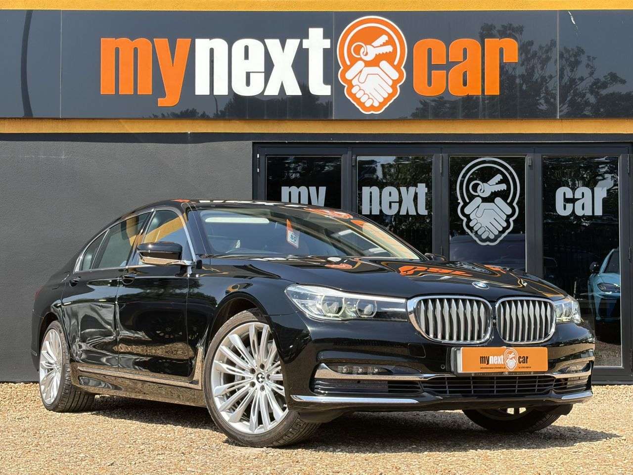 A 2016 BMW 7 SERIES 3.0 740Li Saloon 4dr Petrol Auto Euro 6 (s/s) (326 ps) LOW MILEAGE + GREAT A 2016 BMW 7 SERIES 3.0 740Li Saloon 4dr Petrol Auto Euro 6 (s/s) (326 ps) LOW MILEAGE + GREAT