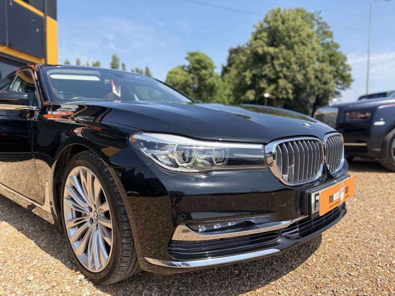 A 2016 BMW 7 SERIES 3.0 740Li Saloon 4dr Petrol Auto Euro 6 (s/s) (326 ps) LOW MILEAGE + GREAT A 2016 BMW 7 SERIES 3.0 740Li Saloon 4dr Petrol Auto Euro 6 (s/s) (326 ps) LOW MILEAGE + GREAT